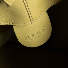 Load image into Gallery viewer, Authentic Deux de Delvaux handbag in grained leather with dark silver-toned hardware.