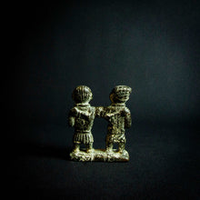 Load image into Gallery viewer, Bronze/brass couple from Benin, Africa - Unique piece of African art representing love and unity.