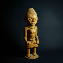 Load image into Gallery viewer, Intricately crafted Kuba statue showcasing the skilled craftsmanship and diverse artistic creations of the Kuba people.
