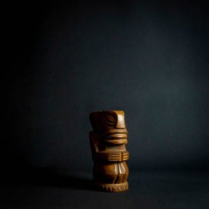 This wooden statue is a true masterpiece, inspired by the Tiki tribe and boasting intricate details and craftsmanship. Made of high-quality wood, it is both sturdy and elegant, with a unique shape and beautiful finish that make it a standout piece in any room. A must-have for art enthusiasts and collectors alike.